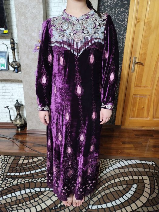 Zamonaviy kelinlar ko'ylagi