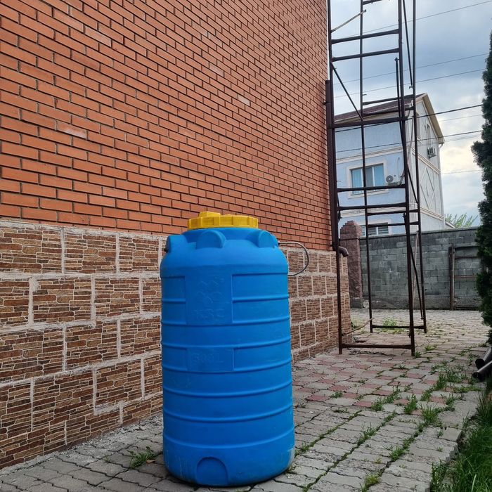 Продам ёмкость для воды на 500 литров
