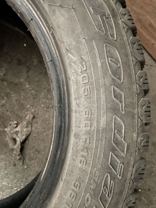 Продам шины R 16