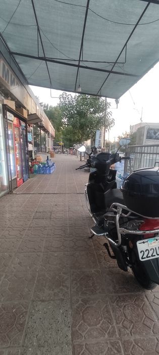 Tesla skuter srpchna sotiladi