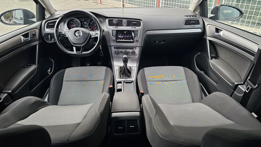 Vw Golf 7  Hatchbeak