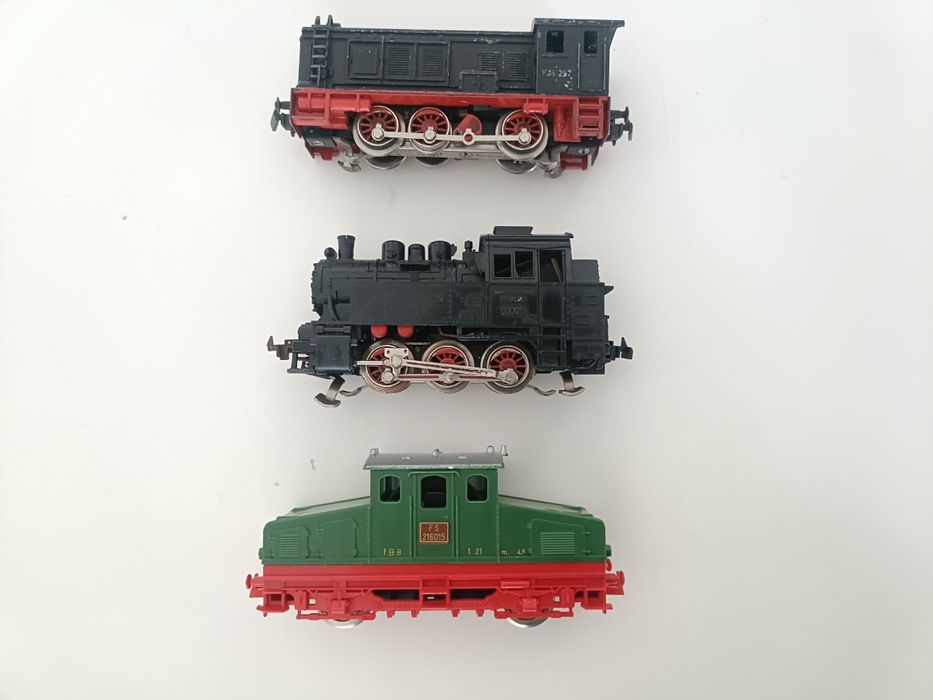 Macheta locomotiva trenulet Electric