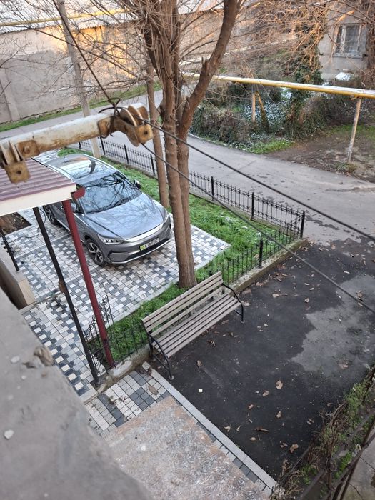 3х комнатная квартира район Аэропорта по  Бобура