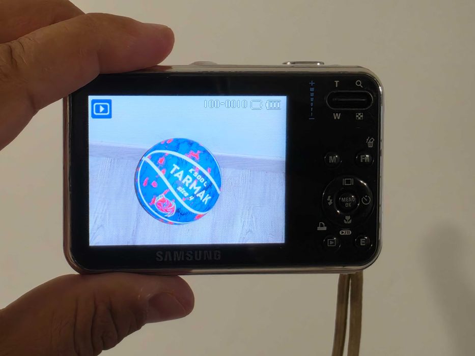 Aparat foto digital compact Samsung I8 8.2MP 3xZoom
