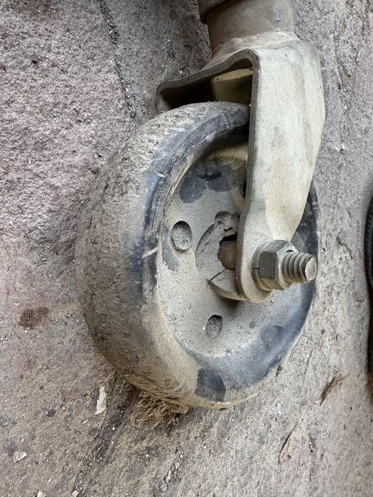 Продам для прицепа