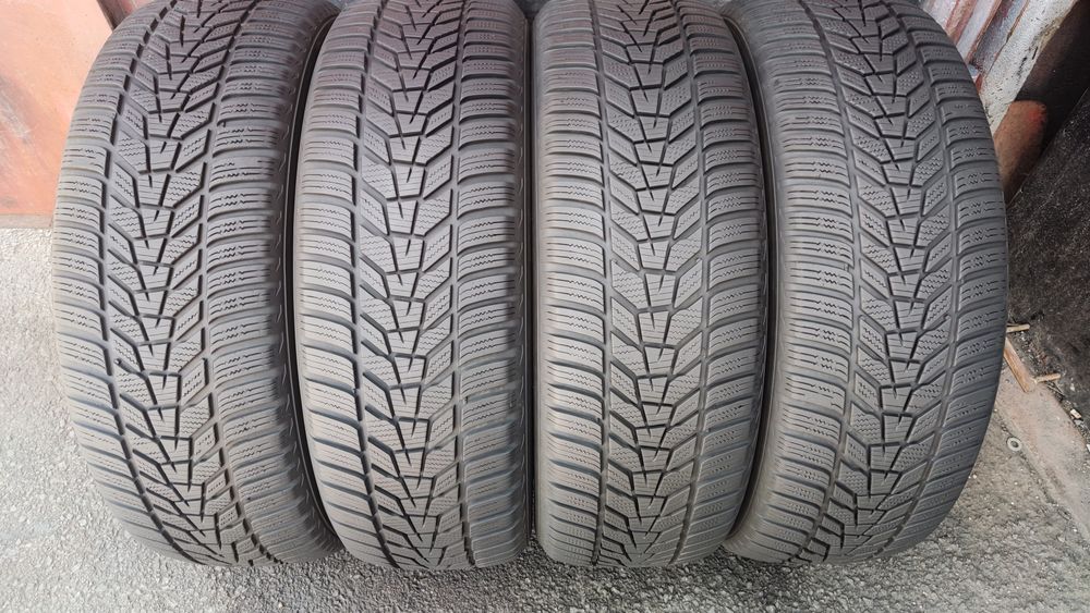 4броя зимни гуми 235/60/18 HANKOOK Winter i*cept Evo 3
dot24