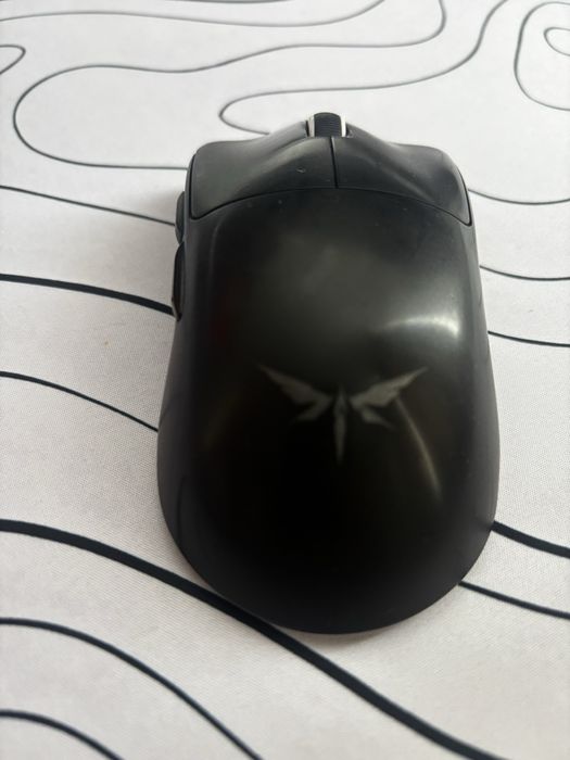 Продам мышку Vgn f1 moba 4k