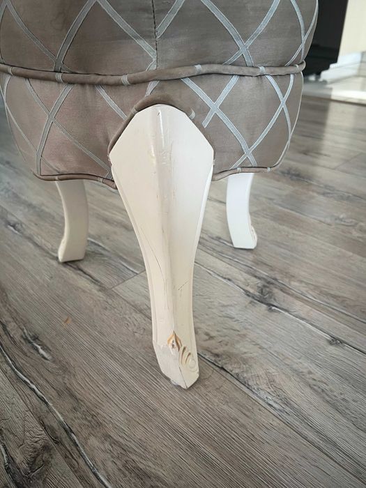 Отырғыштар, тек біреуден ғана