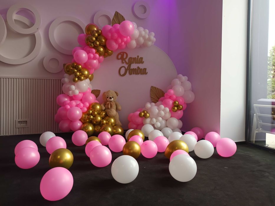 Aranjamente baloane botez Aranjamente flori cristelnita Decor baloane