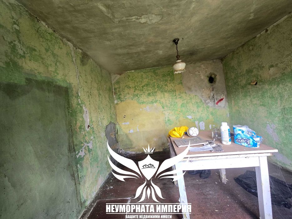 Продава се Къща в Асеновград - 40 кв.м за 1037 €/кв.м - Снимка #13