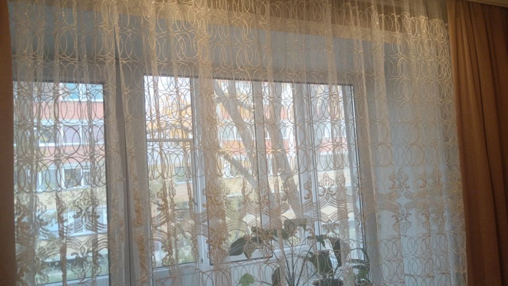 Продам тюль со шторами