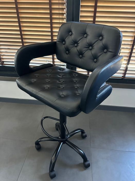 Бар Стол на колелца Versay + безплатна доставка и 2г раганция