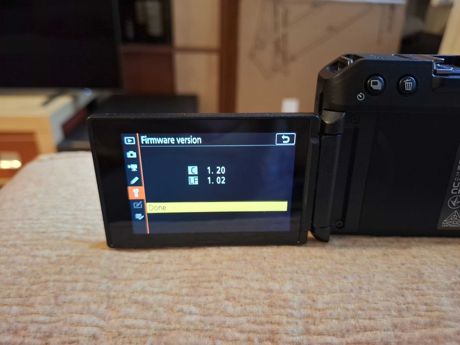Aparat foto mirrorless Nikon Z30 cu obiectiv Z DX 16-50mm