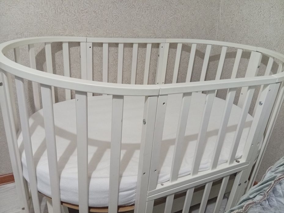 Кроватка трансформер. Детская.