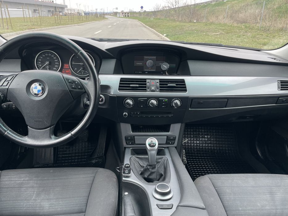 Vând BMW seria 5, 520 D