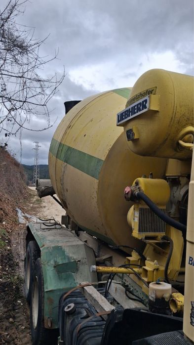 Бетон миксер LIEBHERR 6м3