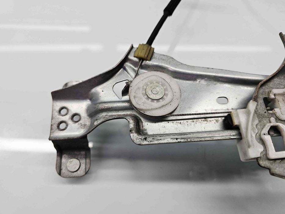 Macara electrica geam dreapta spate Renault Megane 3 (B95) [Fabr 2008-