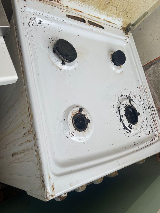 Aragaz zanussi 4 ochiuri + cuptor