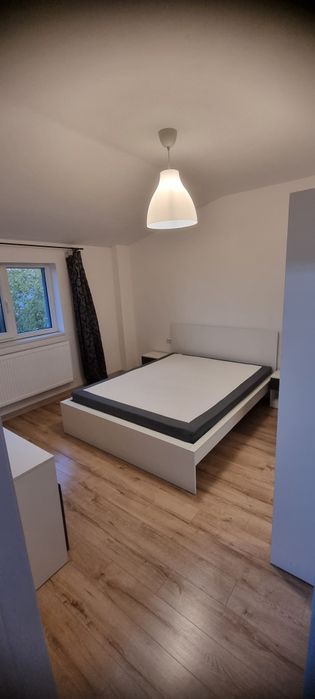 Proprietar inxhiriez 2 camere in voluntari