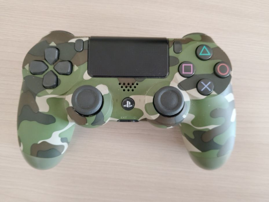 Продам геймпад Dualshock 4