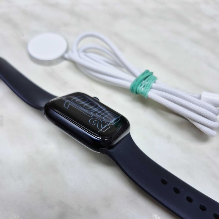 Apple Watch SE 3, GPS 40 mm 100% Baterie Garantie Zeus Amanet Militari