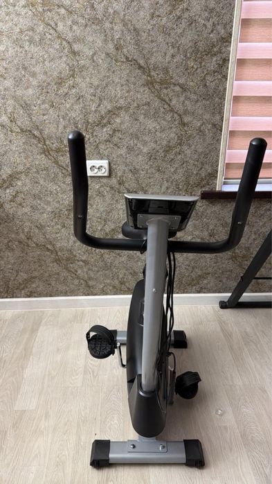 Инверсионный стол и велотренажер