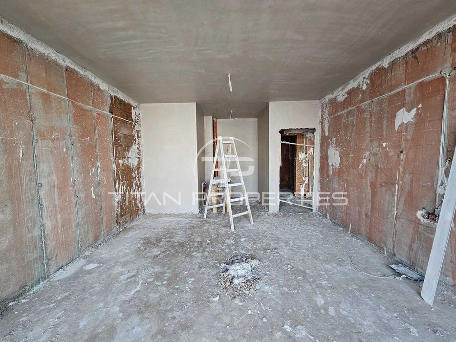 Продава се Двустаен апартамент в Пловдив, Остромила - 72 кв.м за 662 €/кв.м - Снимка #1