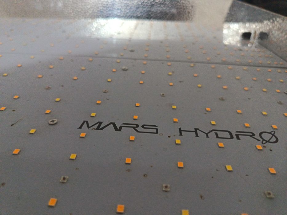 Mars Hydro TS3000 - Grow light Led лампа за разтеж и цъфтежж