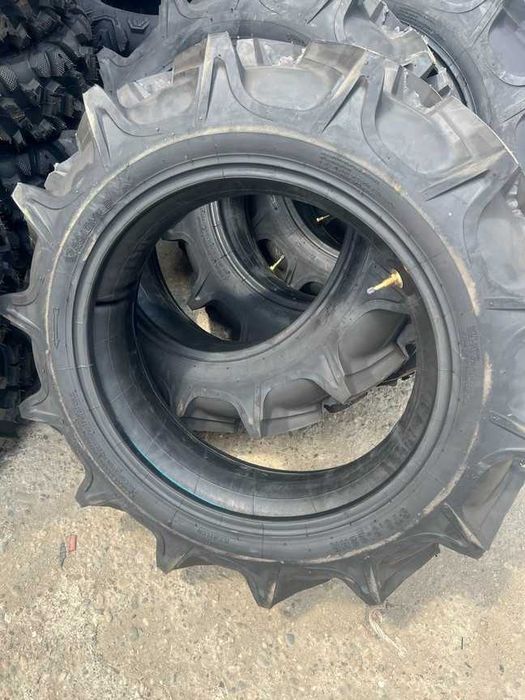 8.3-22 ROADMILE cu 10 pr anvelope cu camera pt tractor japonez YSEKI