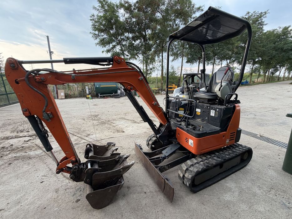 Excvator Hitachd U19