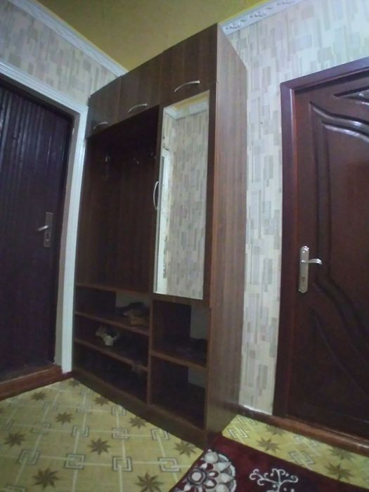 3 xonali uy sotiladi