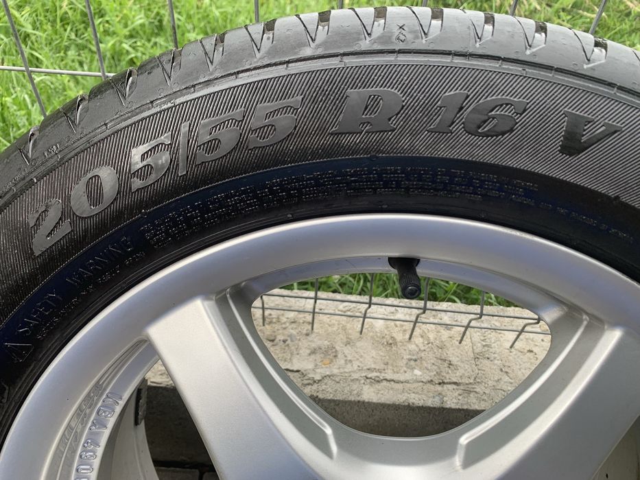Vand Jante de Aluminiu /Ford Originale + Caucucuri Viking(de la Continental )