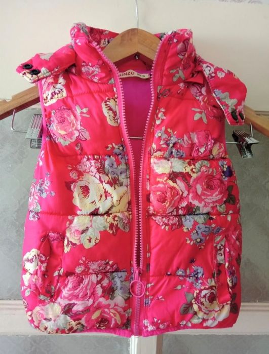 Безрукавка для девочек