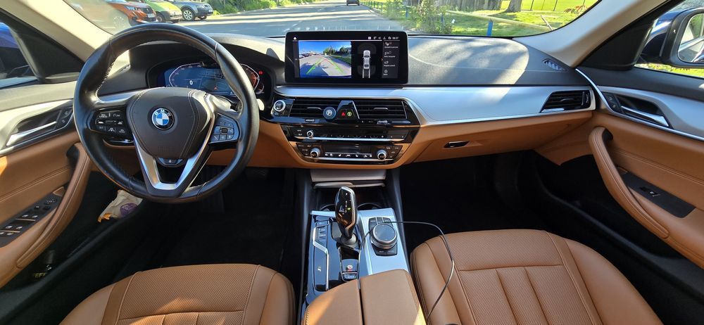 BMW 5 Series 2020 — imagine 4