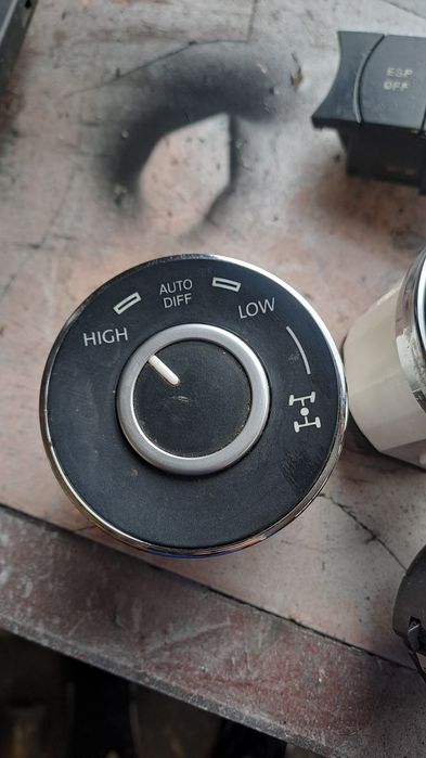 Buton reglaj înălțime suspensie pneumatica/perne pentru vw touareg 7L