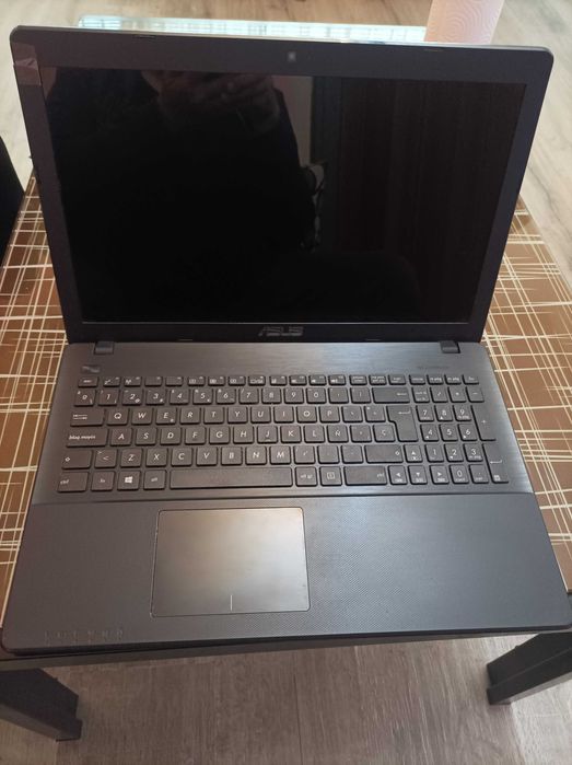 Лаптоп Asus sonic master