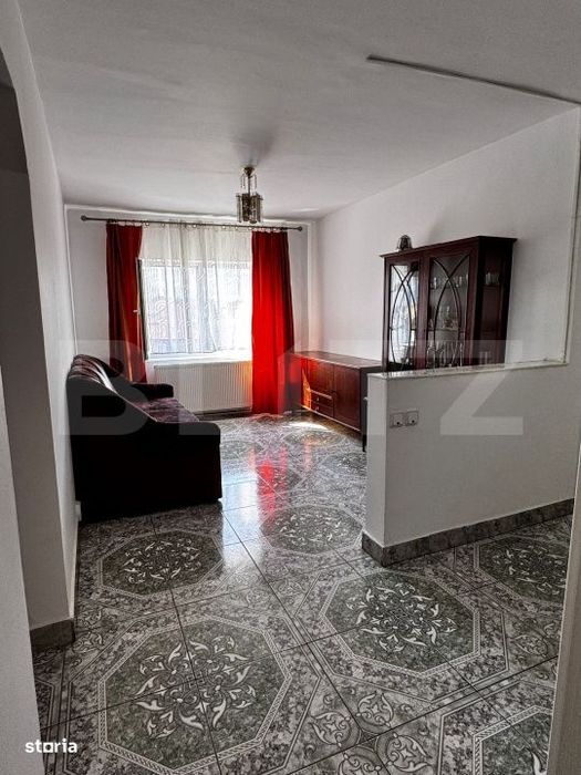 Apartament cu 4 camere, 80 mp, parcare, zona Ultracentral