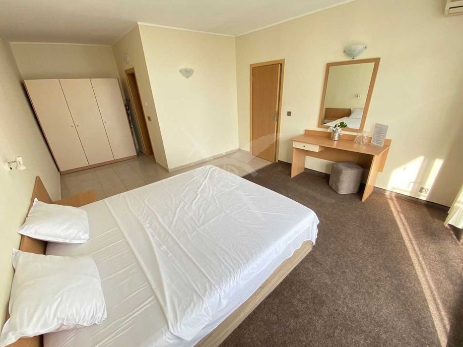 Продава се Двустаен апартамент в к.к. Слънчев бряг - 80 кв.м за 850 €/кв.м - Снимка #6