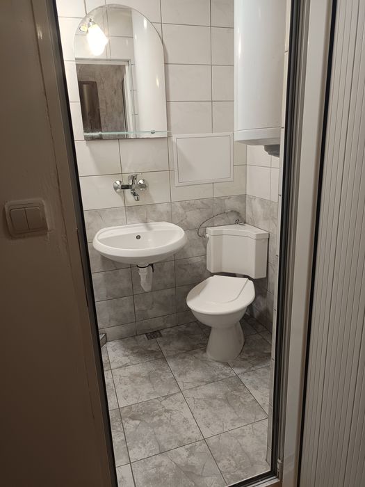 Дава се под наем Двустаен апартамент в Плевен, Дружба 4 - 60 кв.м за 229.5 € - Снимка #6