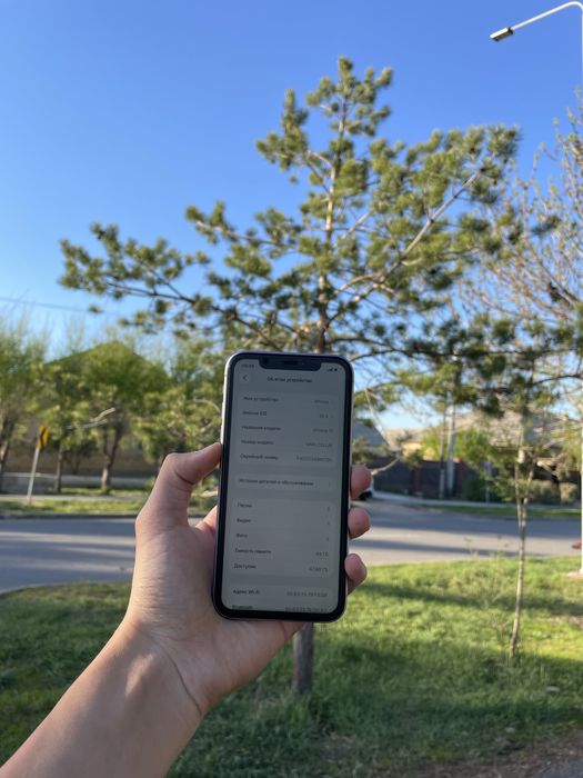 Продам срочно iPhone 11 64GB
