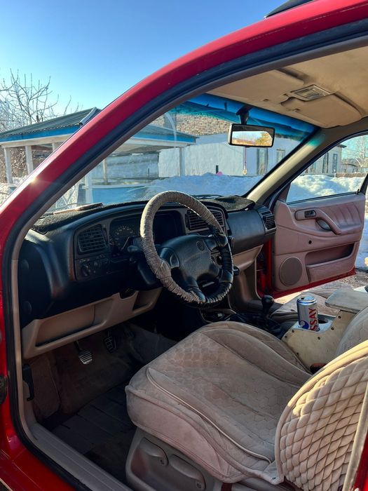 Фольксваген Пассат б4