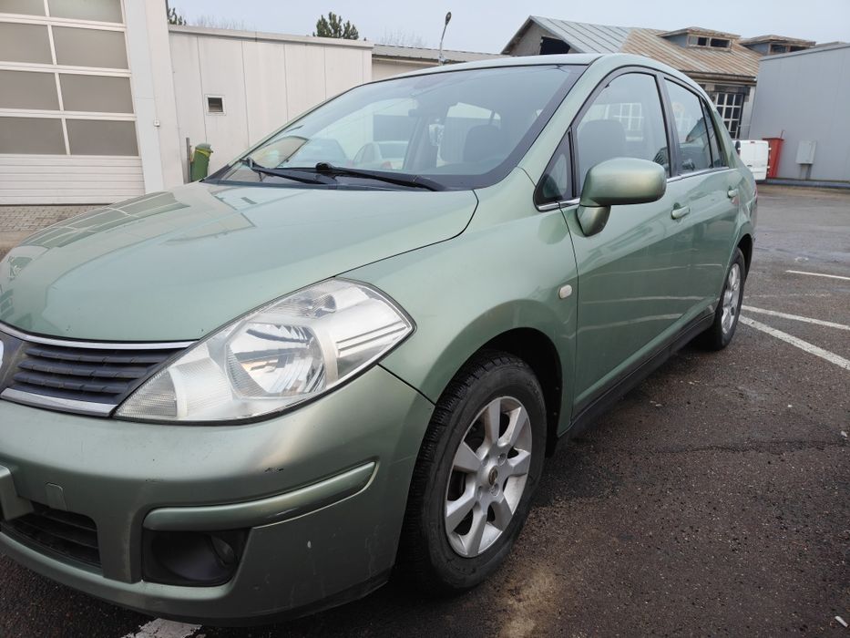Nissan Tiida 1.6 benzina