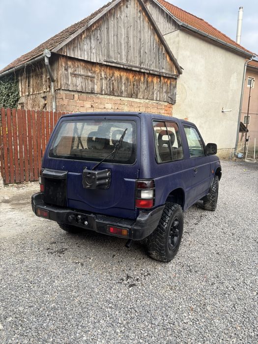 Mitsubishi pajero mk2