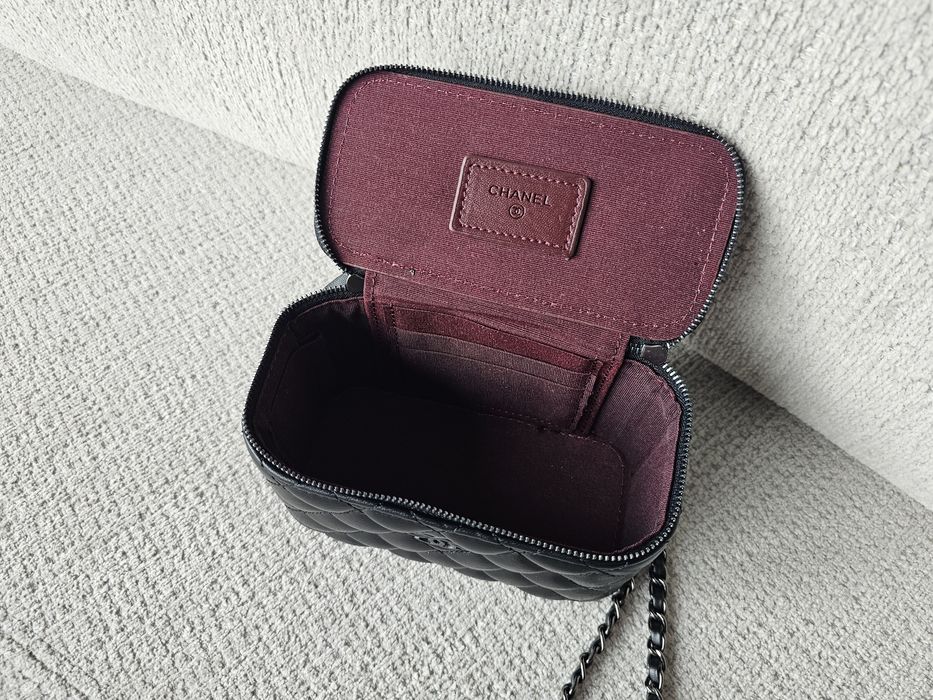 Дамска чанта CHANEL