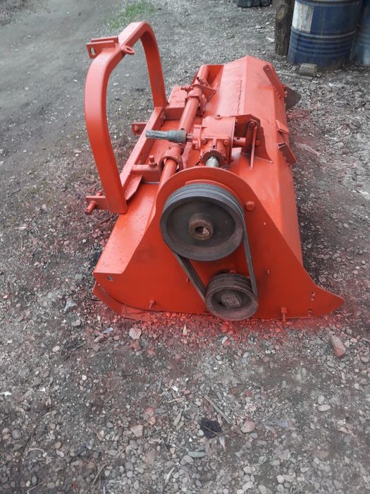 Tocator resturi vegetale