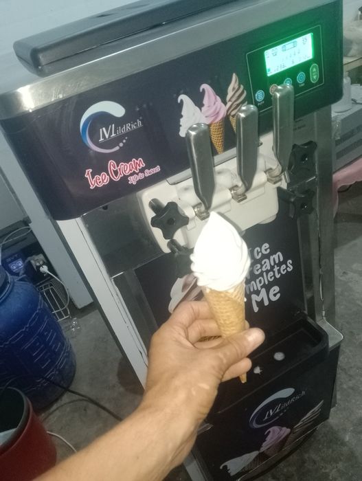 Мороженое аппарат МУЗКАЙМОК аппарат