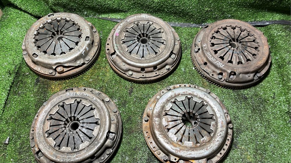 Маховик сцепления в сборе