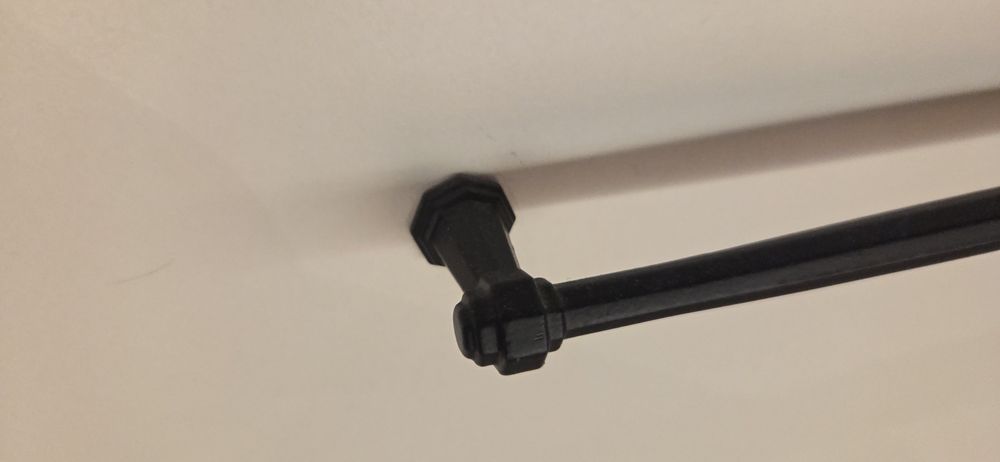 Дръжки за мебели