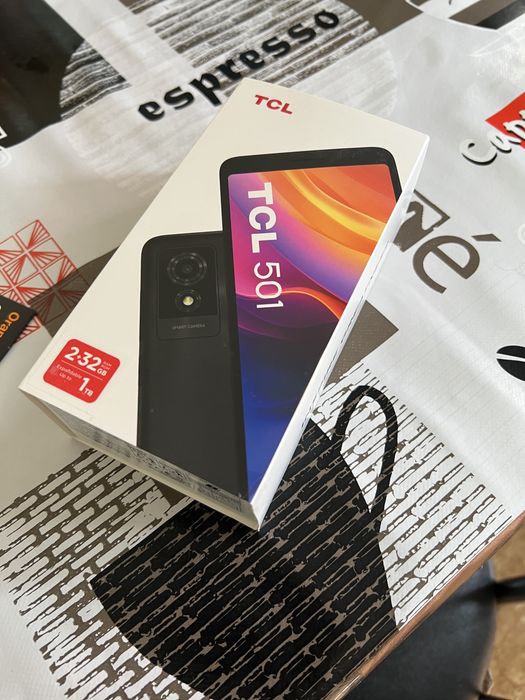 Telefon TCL 501 – NOU, sigilat / în cutie