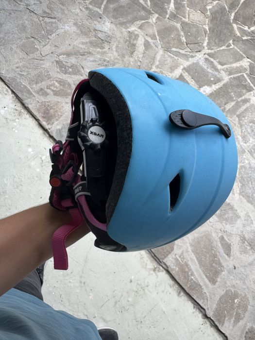 Ски/сноуборд каска Uvex + оригинална торба Adidas